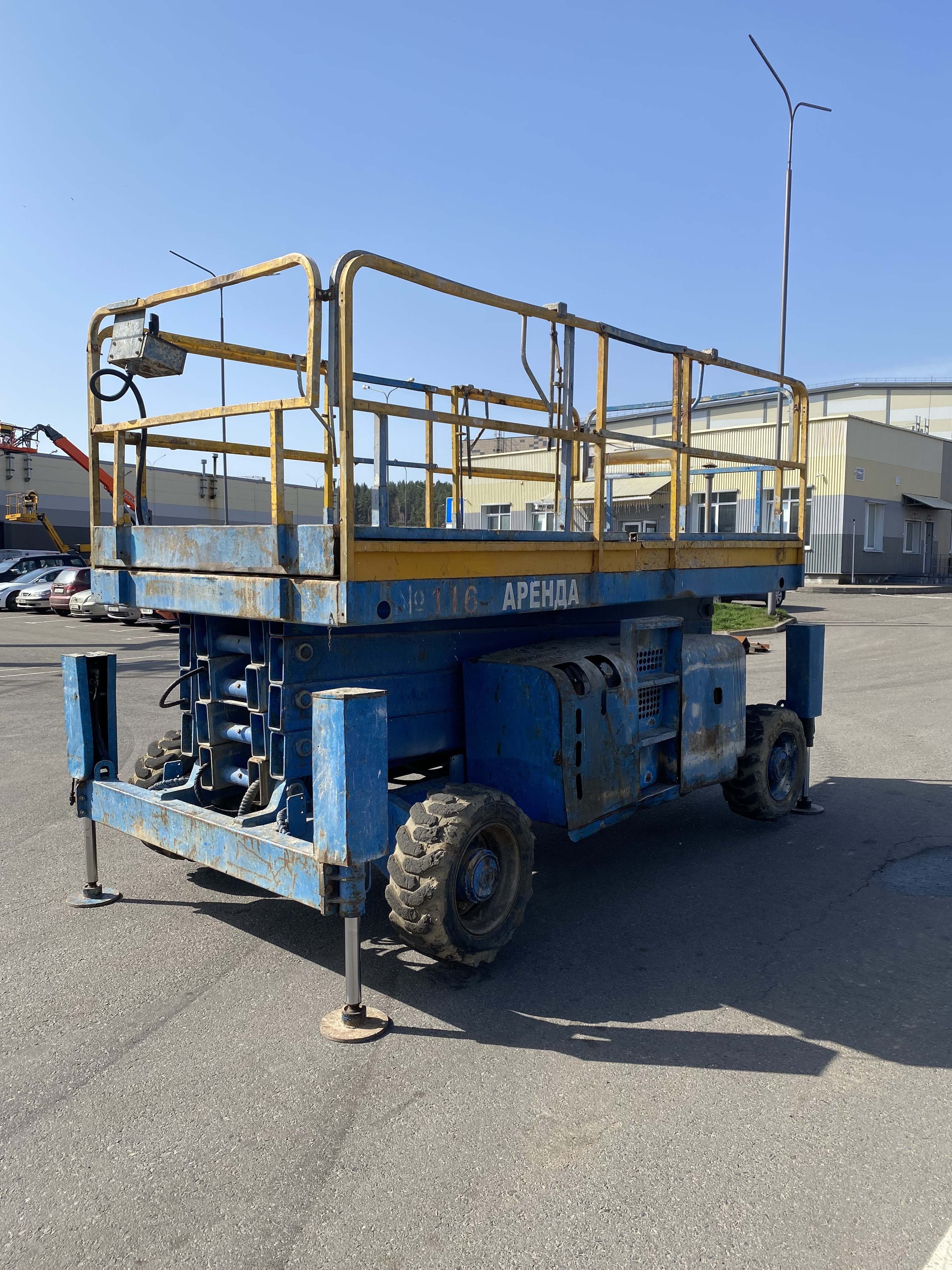 Haulotte H15SDX Ножничный подъемник Haulotte H15SDX