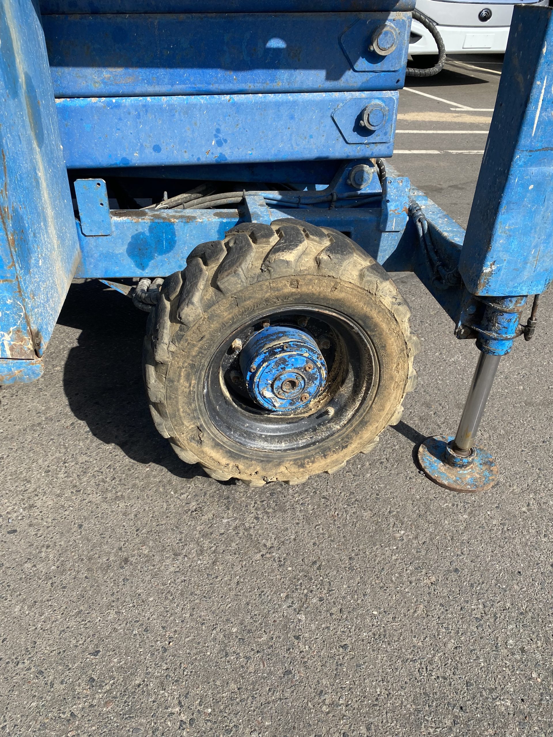 Haulotte H15SDX Ножничный подъемник Haulotte H15SDX