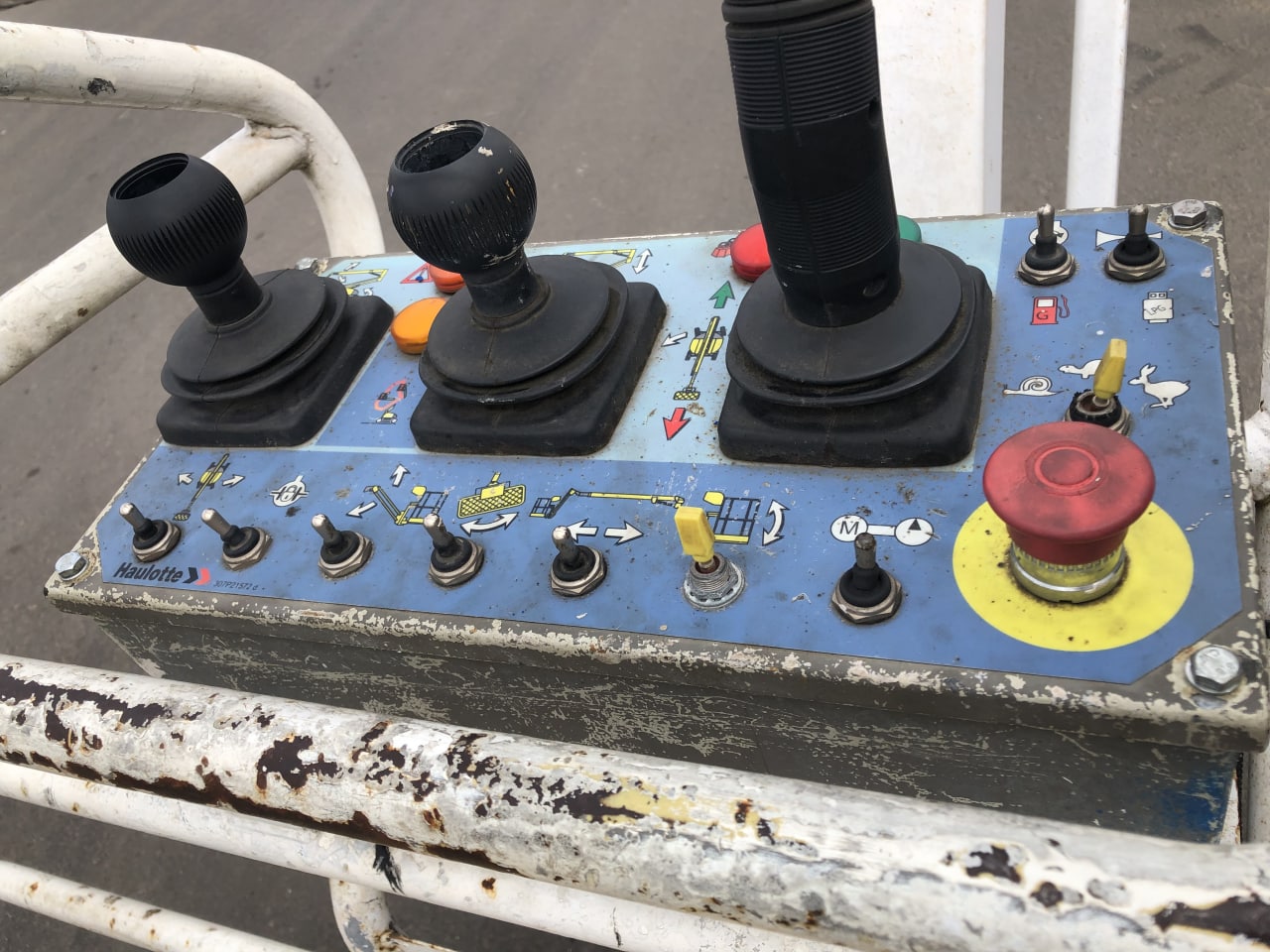 Haulotte HA260PX Телескопический подъемник Haulotte HA260PX