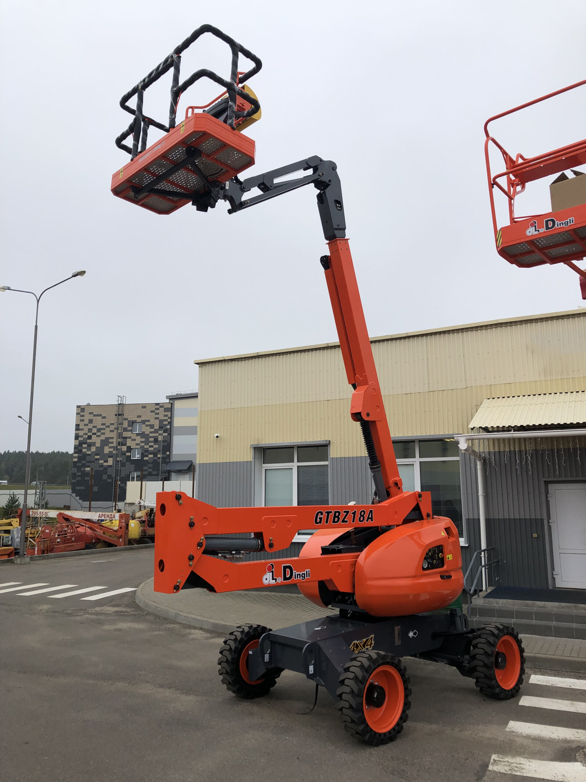 Dingli GTBZ18A Коленчатый подъемник Dingli GTBZ18A