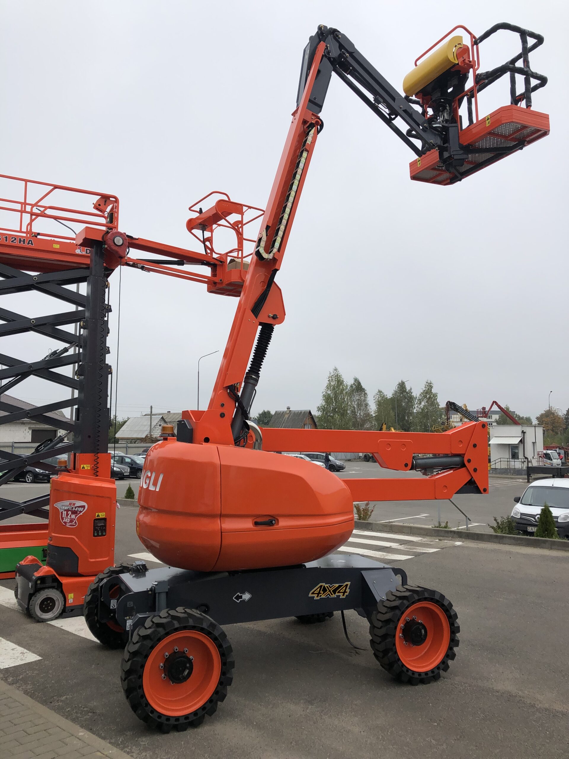 Dingli GTBZ18A Коленчатый подъемник Dingli GTBZ18A