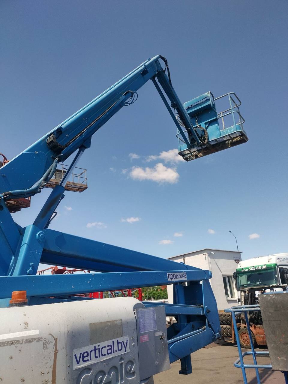 Genie Z60/34 Коленчатый подъемник Genie Z60/34