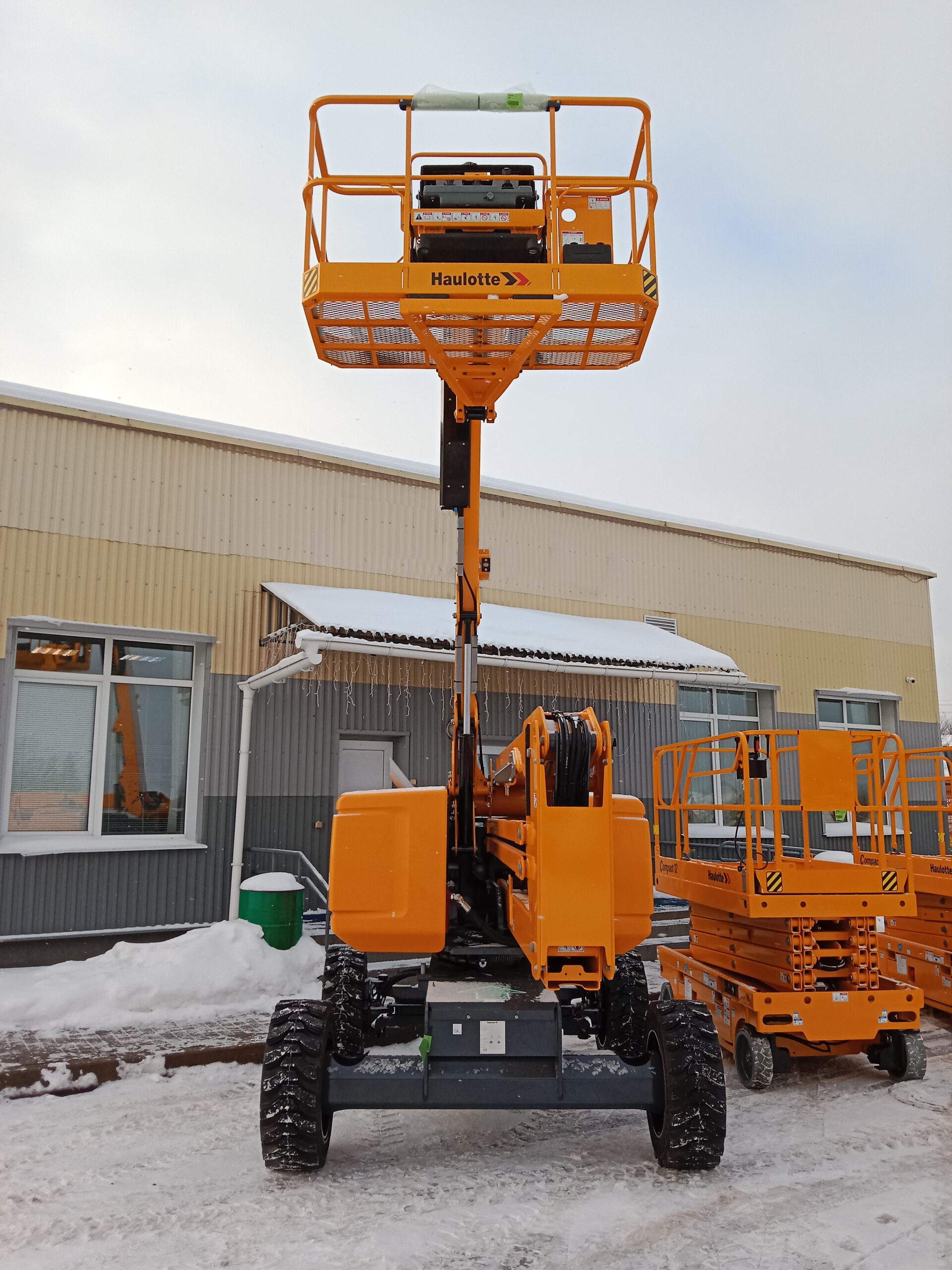 Haulotte HA16 RTJ Коленчатый подъемник Haulotte HA16 RTJ