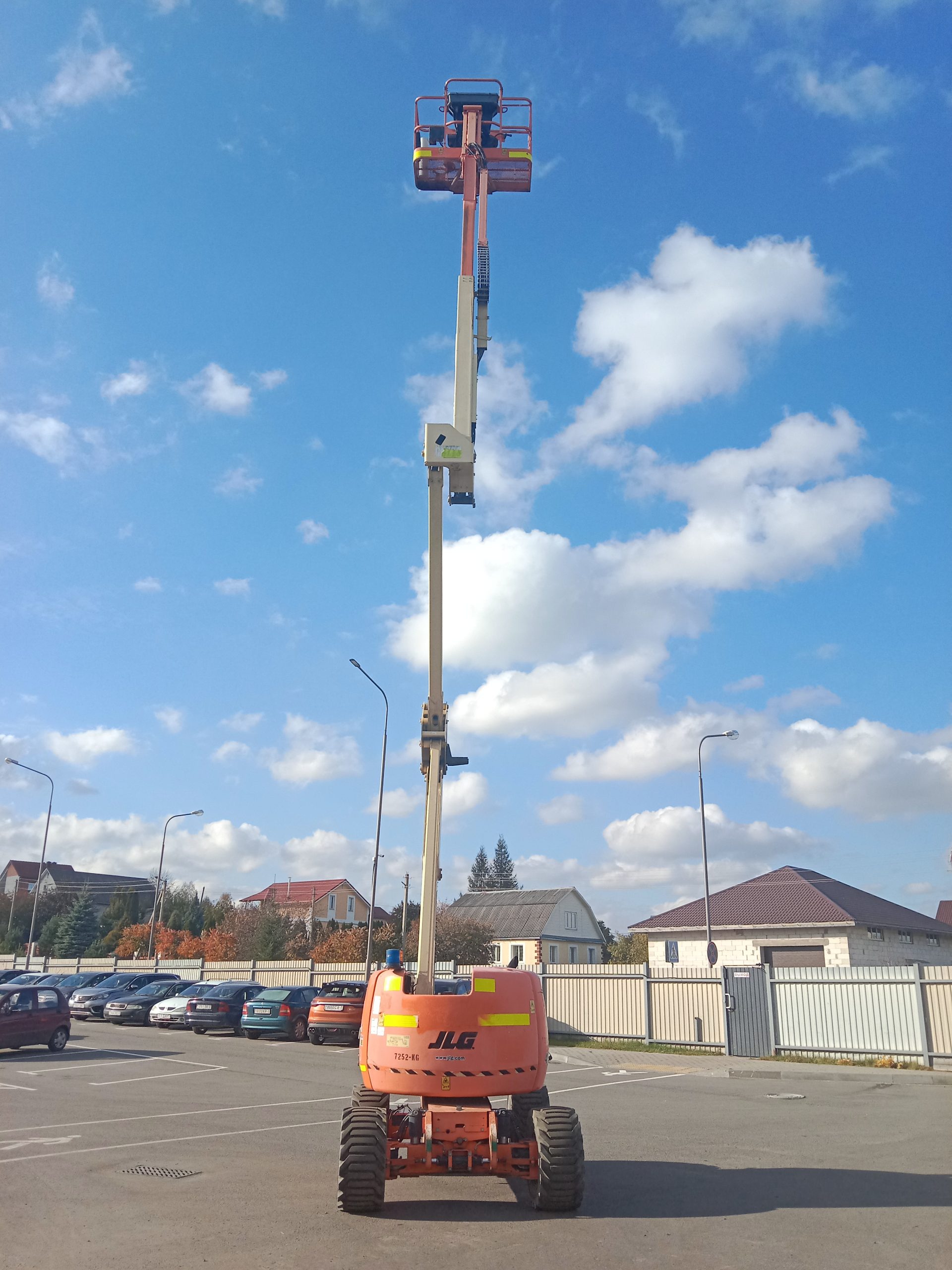 JLG 450AJ Коленчатый подъемник JLG 450AJ