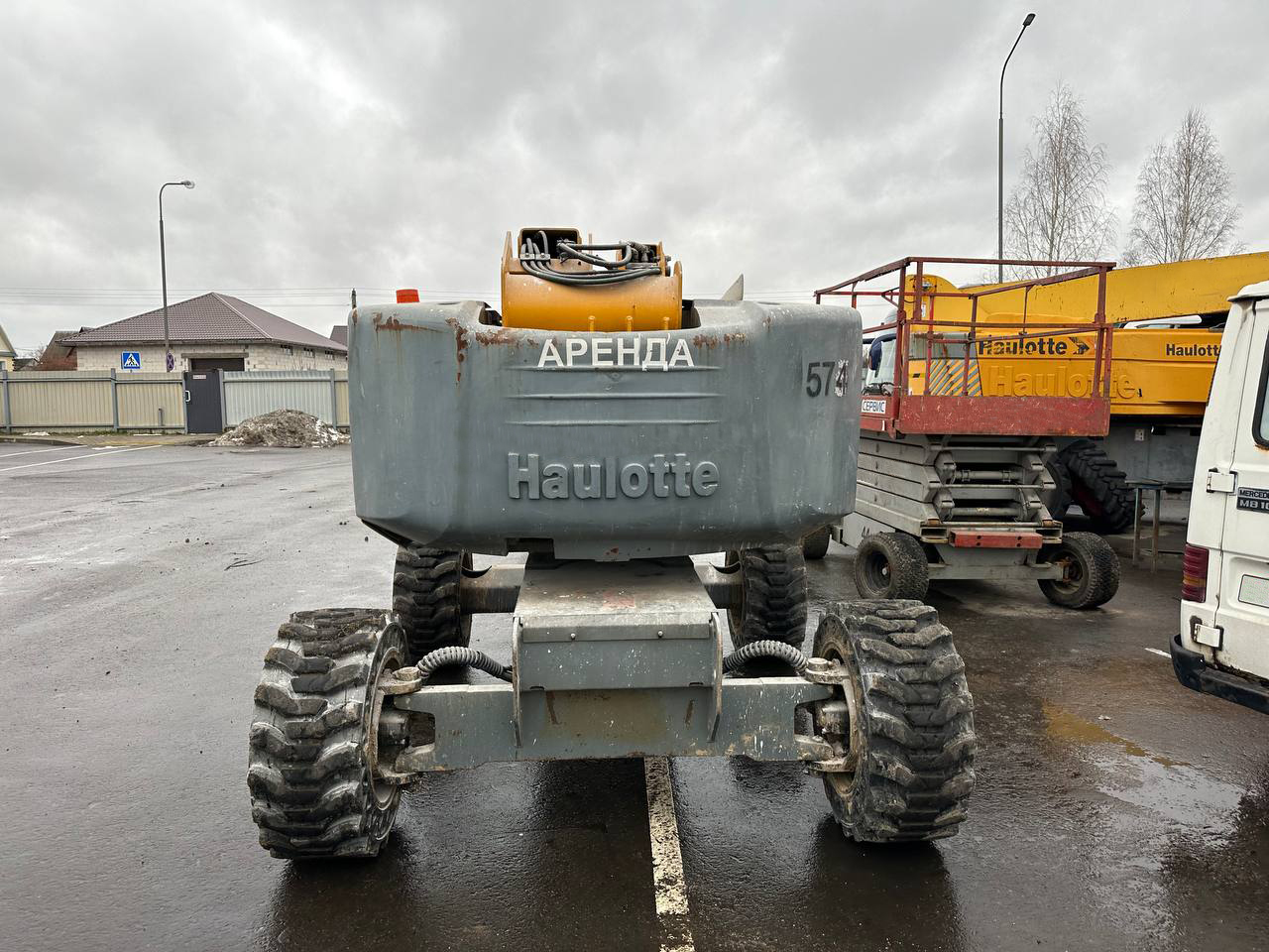 Haulotte HA16RTJ Коленчатый подъемник Haulotte HA16RTJ