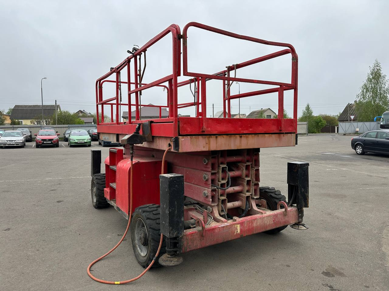 Haulotte H15SX Ножничный подъемник Haulotte H15SX