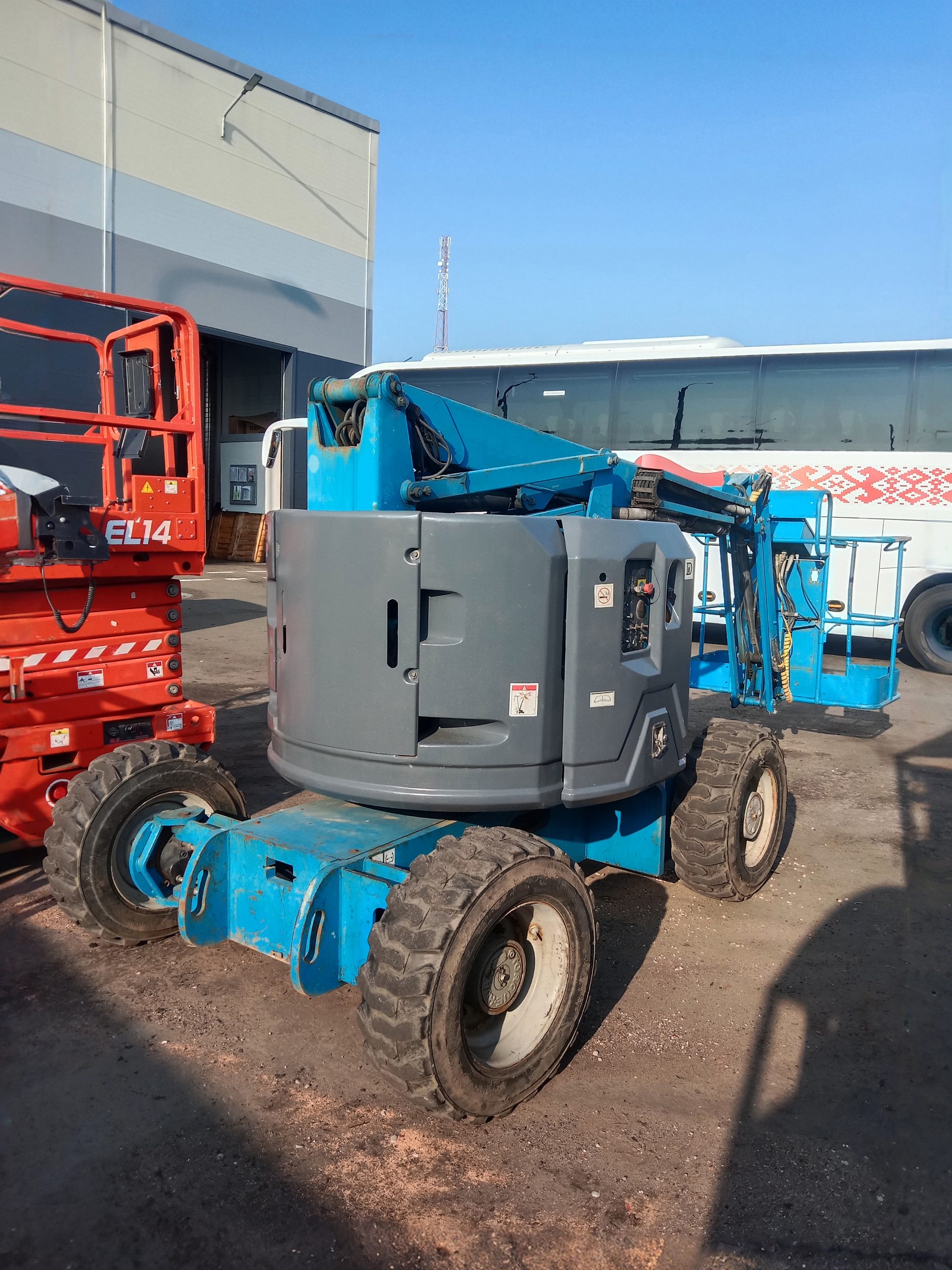 Genie Z34/22 Коленчатый подъемник Genie Z34/22