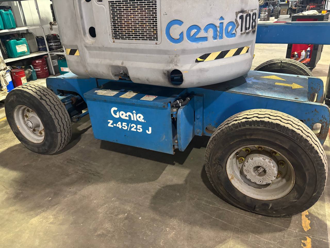 Коленчатый подъемник Genie Z45-25DC Bi Energy - Image 3